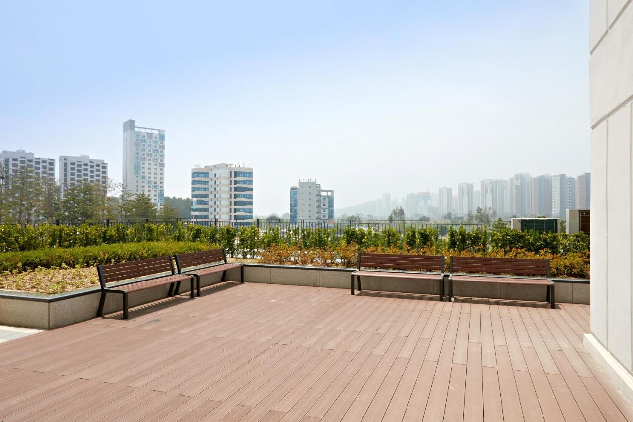 Ocean Soleview Hotel Incheon Bagian luar foto