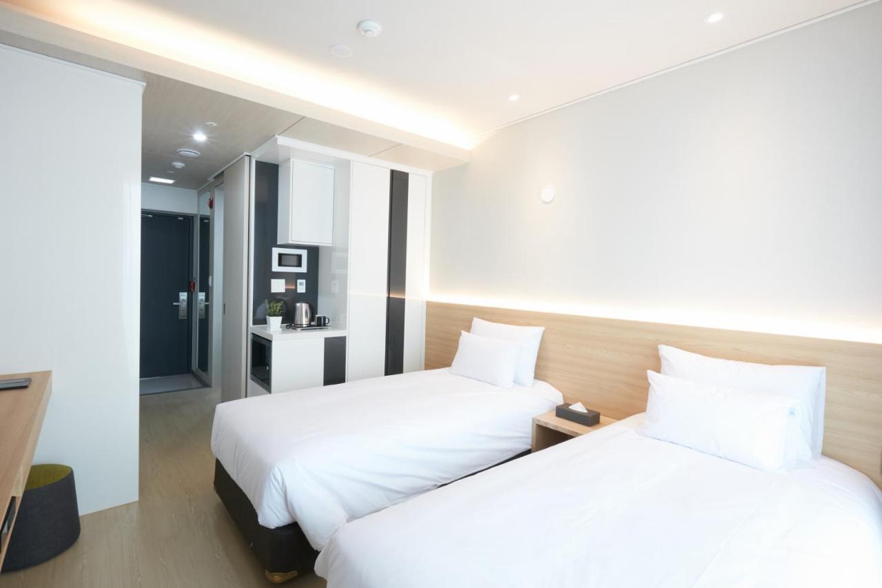 Ocean Soleview Hotel Incheon Bagian luar foto