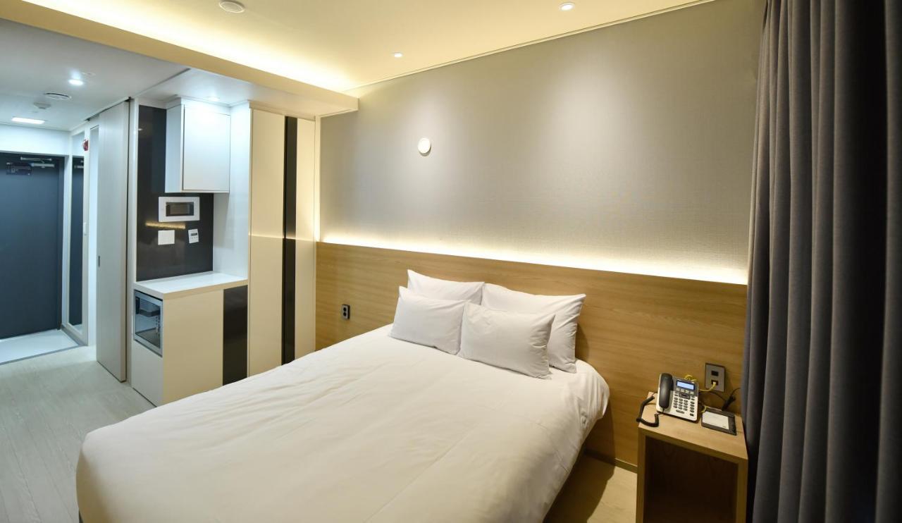 Ocean Soleview Hotel Incheon Bagian luar foto