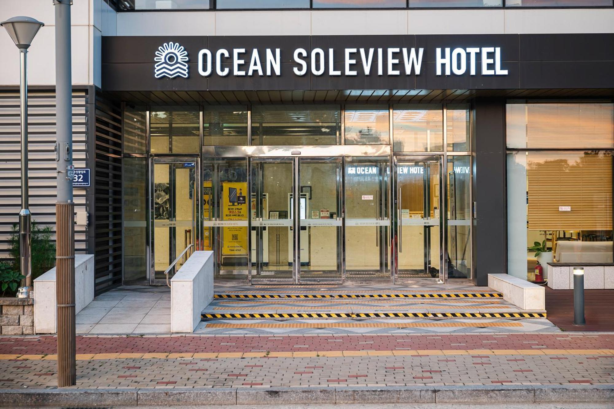 Ocean Soleview Hotel Incheon Bagian luar foto