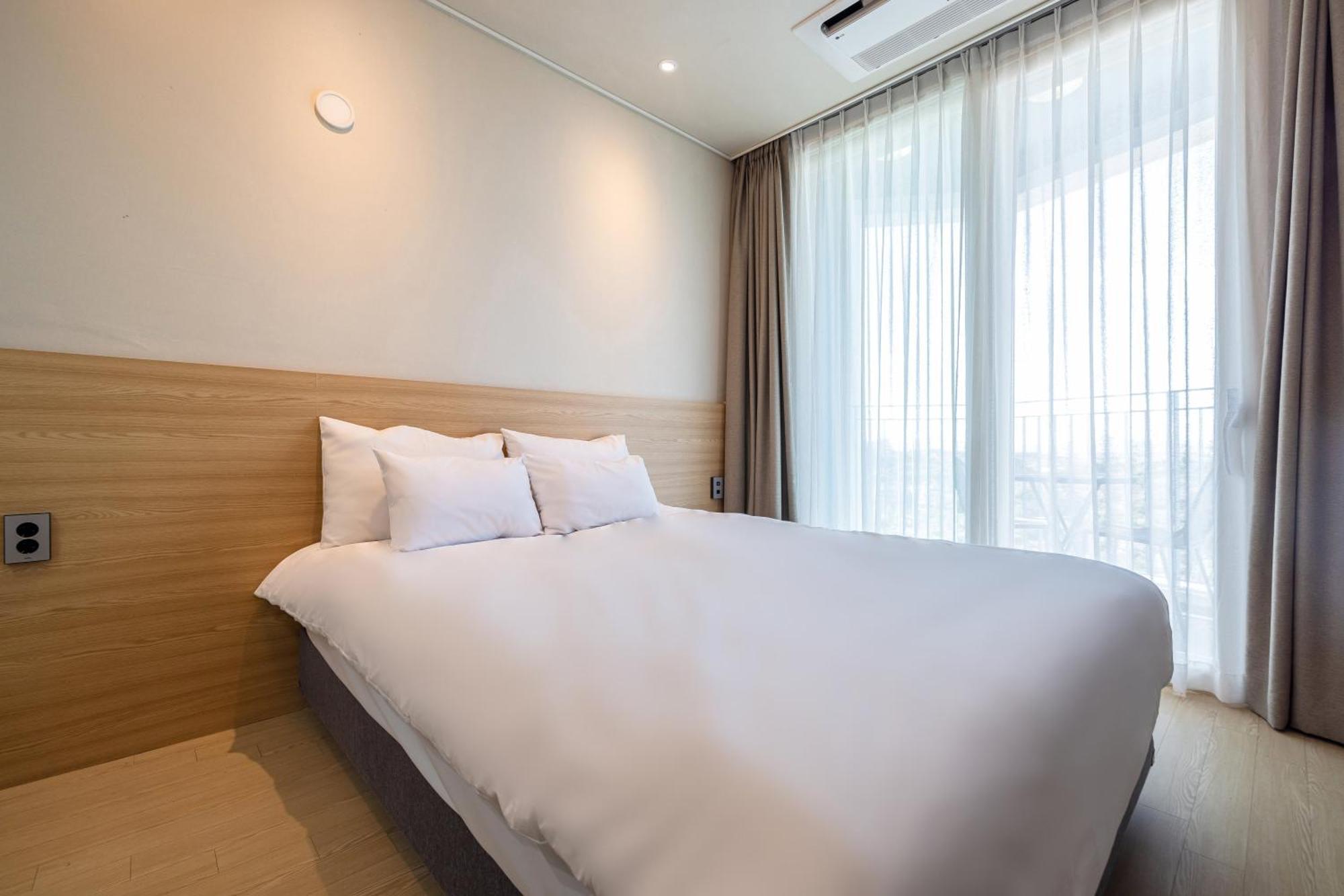 Ocean Soleview Hotel Incheon Bagian luar foto