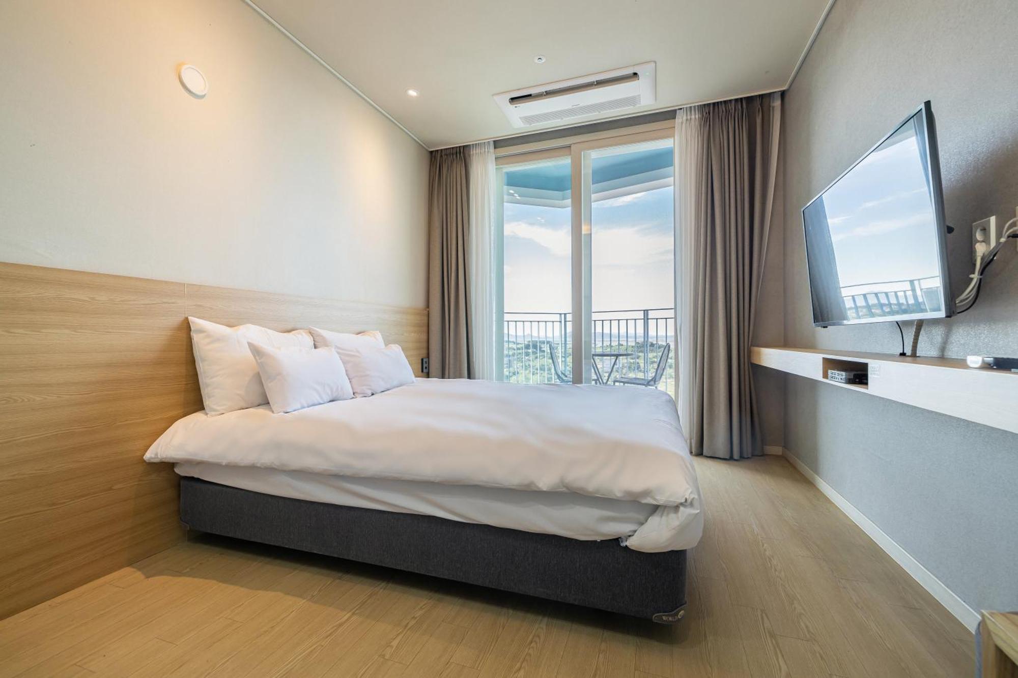 Ocean Soleview Hotel Incheon Bagian luar foto