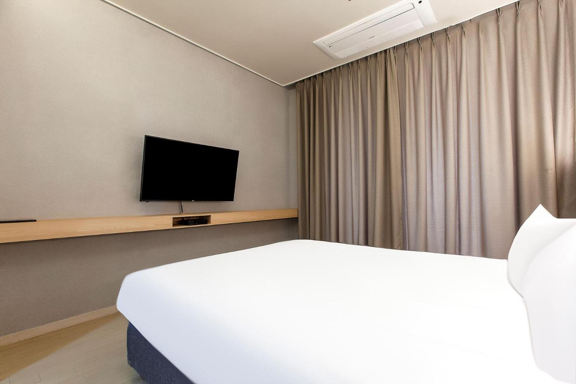 Ocean Soleview Hotel Incheon Bagian luar foto