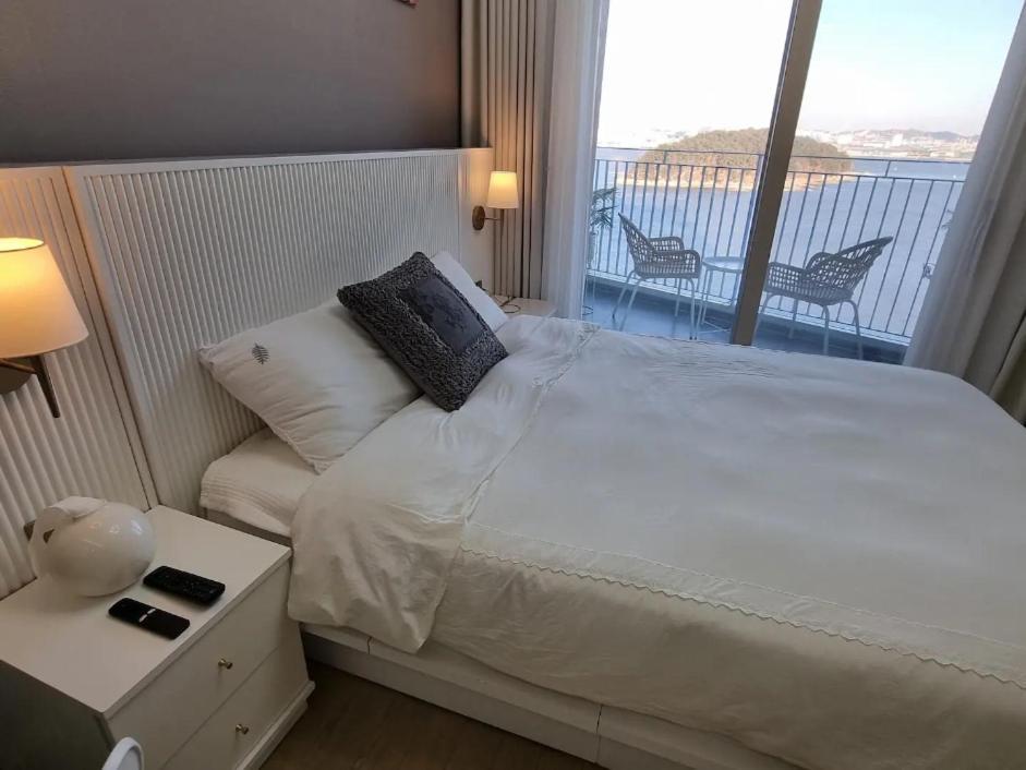 Ocean Soleview Hotel Incheon Bagian luar foto