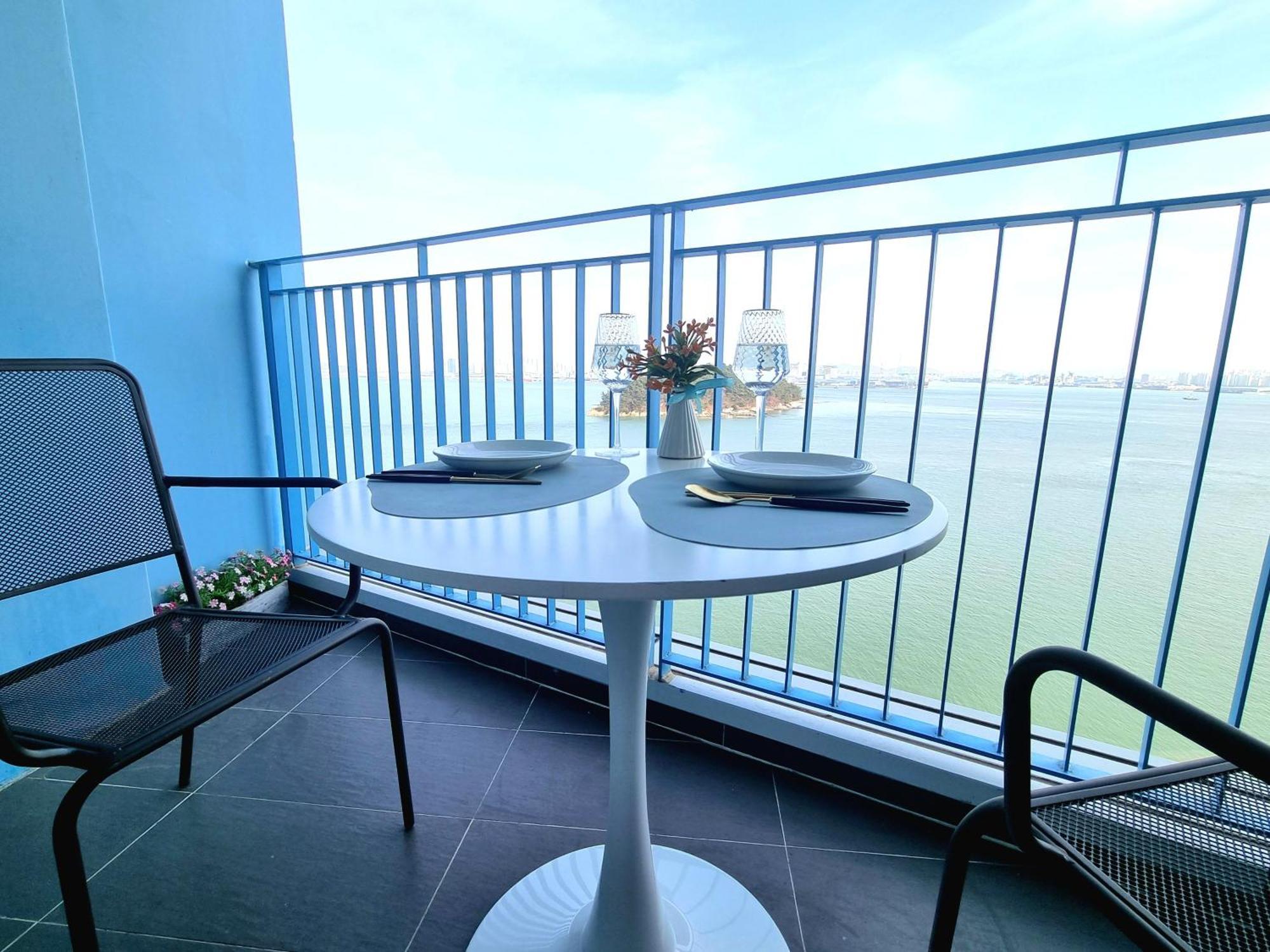 Ocean Soleview Hotel Incheon Bagian luar foto