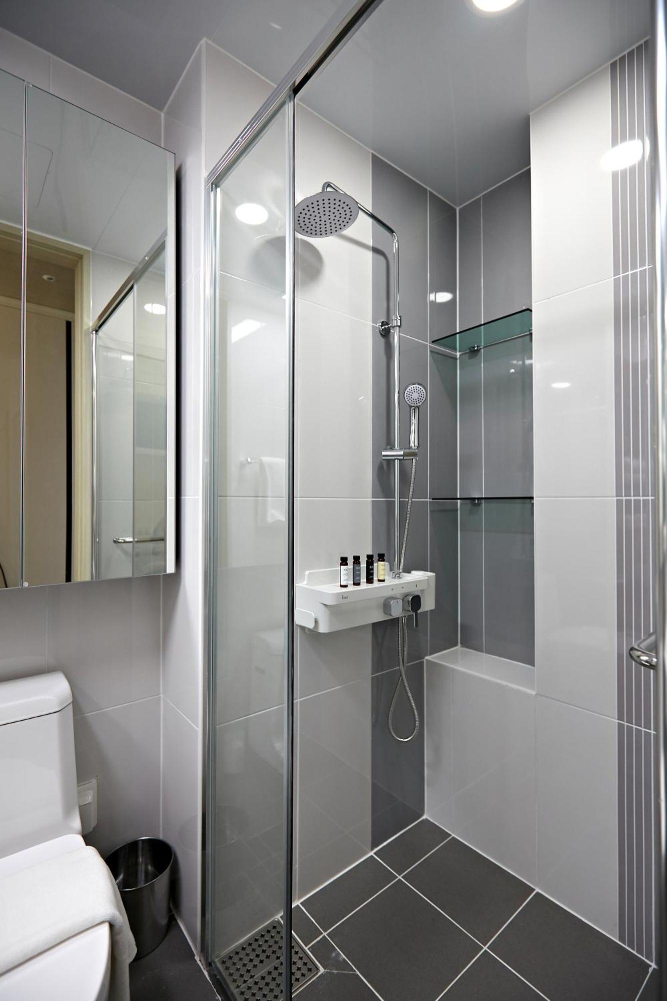 Ocean Soleview Hotel Incheon Bagian luar foto